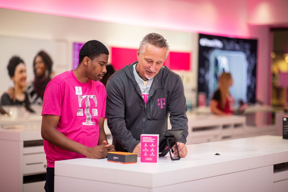 T-Mobile Mobile Associate – Retail Sales